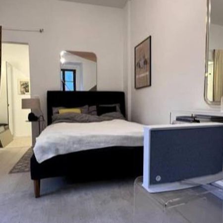 Exclusive Apartement In Historic Center Linz Esterno foto